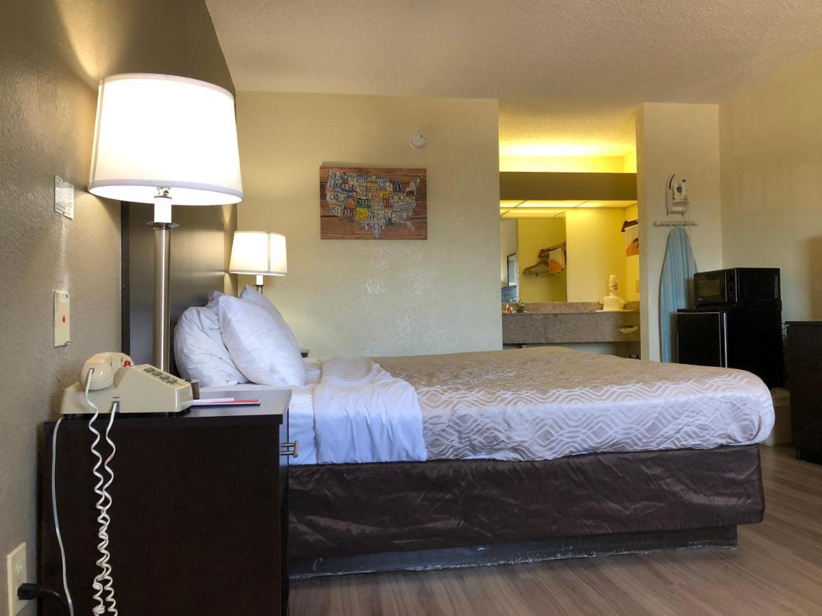 Econo Lodge Dothan Dış mekan fotoğraf