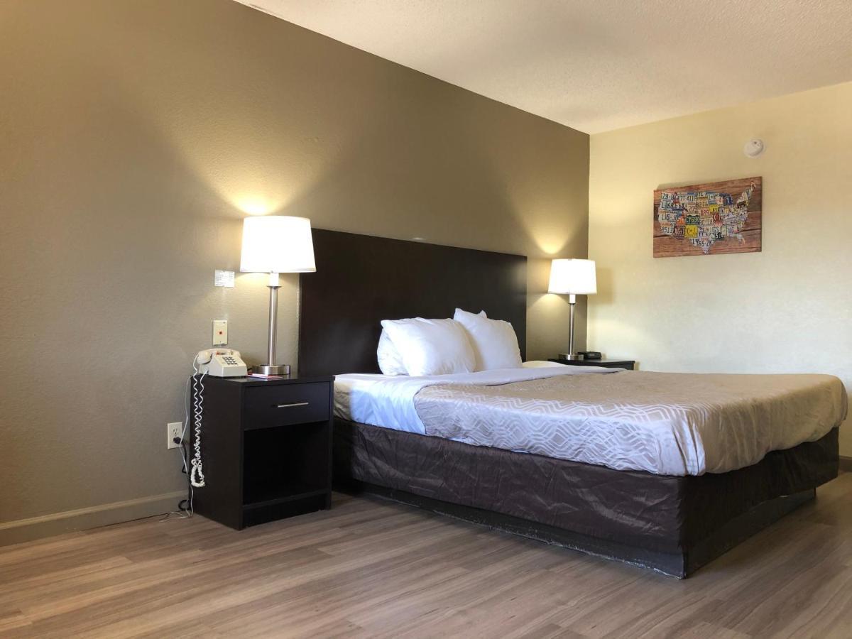 Econo Lodge Dothan Dış mekan fotoğraf