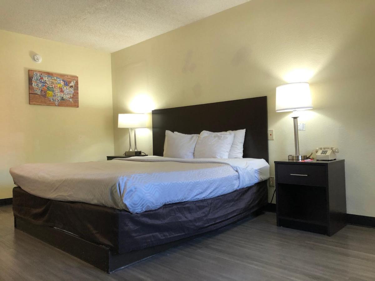 Econo Lodge Dothan Dış mekan fotoğraf